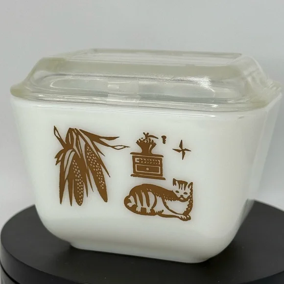 Pyrex Early American (4)set